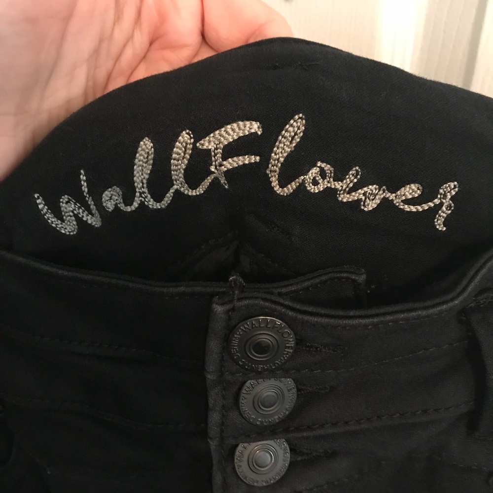 Wallflower pants!